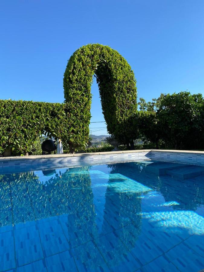 Vila Pequena Casa Rustica Com Piscina Penafiel Exteriér fotografie
